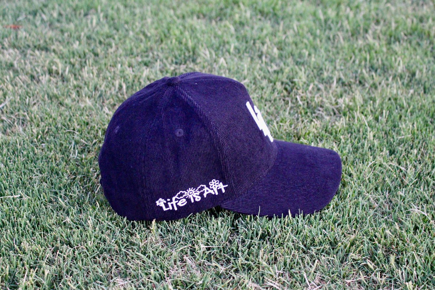 Black LiA Hat