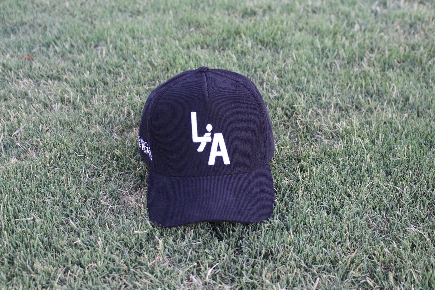 Black LiA Hat